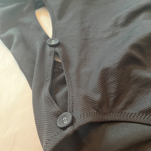 Shade Shore one piece bathing suit Size medium - Picture 6 of 6